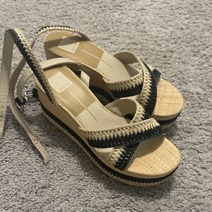 Dolce vita Women's Black and Tan Wedge Sandals